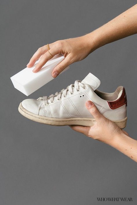 How To Clean White Sneakers, Sneakers Design, Sneaker Cleaner, Diy Sneakers, Financial Budget, Cheap Sneakers, Day Fashion, Sneakers Looks, Sneakers Running