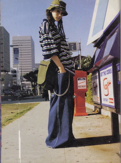 Pakaian Hipster, Look Grunge, Vogue Editorial, Goth Outfit, 90s Skater, Denim Pattern, Fashion 90s, 90s Fashion Outfits, 90s Denim