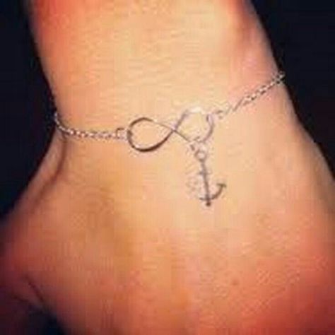 Tattoo Ankle Bracelet, Charm Bracelet Tattoo, Cute Foot Tattoos, Wrist Bracelet Tattoo, Tattoo Ankle, Chain Tattoo, Ankle Bracelet Tattoo, Ankle Tattoo Designs, Bracelet Tattoo