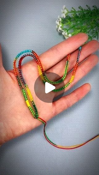 Finger Weaving, Diy Bracelets With String, String Bracelet, Diy Bracelets, Life Hacks, Gadgets, Macrame, Weaving, Beaded Bracelets