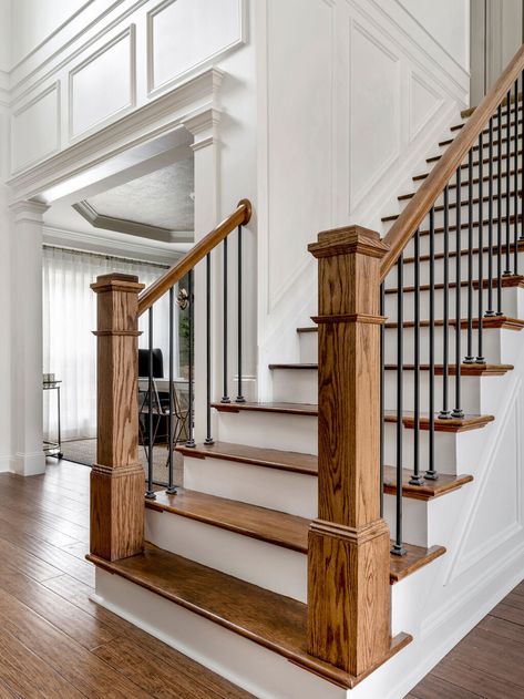 Portfolio College Park New Traditional Wood Railings For Stairs, Wooden Staircase Design, Farmhouse Staircase, Oak Handrail, Interior Stair Railing, Stair Spindles, Staircase Railing Design, Traditional Staircase, Iron Stair Railing