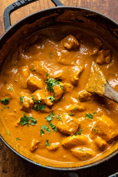 Super Simple Coconut Chicken Tikka Masala | halfbakedharvest.com #Indian #healthyrecipes #chicken #easy #fast Half Baked Harvest Chicken Tikka Masala, Half Baked Harvest Tikka Masala, Tikka Masala Recipe Authentic, Garam Masala Chicken Recipe, Half Baked Harvest Coconut Chicken, Half Baked Harvest Slow Cooker, Chicken Tight Recipe, Coconut Curry Indian, Coconut Chicken Tikka Masala