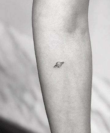 Saturn - Planet Tattoos Planet Tattoo, Saturn Tattoo, Saturn Planet, Planet Tattoos, Shape Tattoo, Inspiration Tattoos, Small Girl Tattoos, Tattoo Girls, Tiny Tattoo