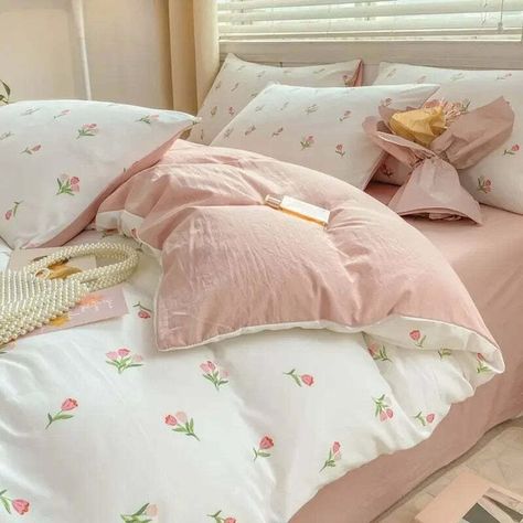 Transform your bedroom into a blooming oasis with our Romantic Tulip Pink Bedding Set 🌷💕 Perfect for kids, girls, and anyone who loves a touch of floral elegance! 🌸🌺 Available in Twin, Full, and Queen sizes with no filling, this duvet cover will add a burst of color to your space. 😍 Don't miss out on this must-have bedding set! ✨ #bedroominspo #floralbedding #bedroomdecor #twinbedding #girlsbed Pink Bedding Set, Blue Duvet Cover, Set Bed, Floral Duvet Cover, Floral Duvet, Flat Bed, Pink Bedding, Bed Sets, Comforter Cover