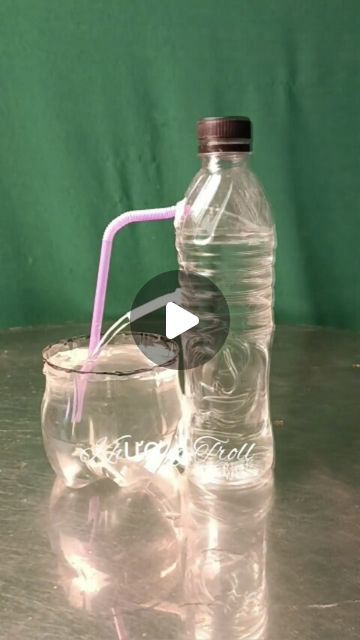 Vanraj Experiment on Instagram: "😱Amazing idea to make Auto pump no electricity request #viralreel #technology #tendingreels #experiment #science #scienceproject🤔 #pump" Experiment Science, Amazing Science Experiments, Kid Friendly Crafts, January 12, Free Energy, Video Template, Origami Crafts, No Electricity, Science Experiments