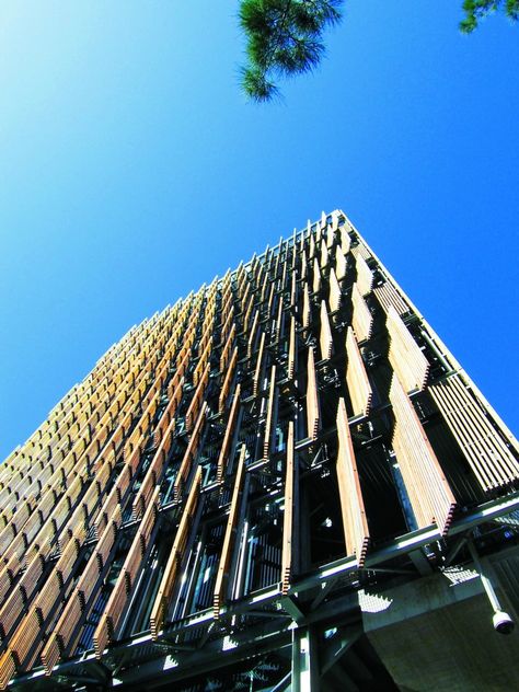 Council House 2 – Melbourne, Australia. Detail of west façade, shown open. Kinetic Building, Kinetic Facade, Kinetic Design, Kinetic Architecture, Dynamic Architecture, Interactive Architecture, School Concept, Origami Architecture, Council House