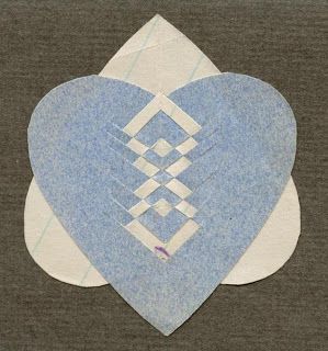 Courtesy of Beth at Bath-On-Hudson • Rensselaer, New York • How to Weave Victorian Love Tokens • Free tutorial. Puzzle Purse, How To Weave, Art Children, Paper Weaving, Valentines Ideas, Atc Cards, Love Token, Paper Crafts Origami, Paper Hearts