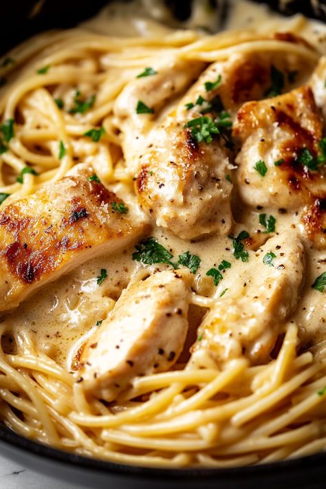 creamy garlic chicken and pasta Chicken And Farfalle Pasta, Creamy Garlic Paprika Chicken, Chicken And Pepper Pasta, Garlic And Herb Chicken Pasta, Pasta With Shredded Chicken, Chicken Pasta Dinner Ideas, Chicken Pasta Red Sauce, Pasta Recipes White Sauce, Chicken Breast Recipes Pasta