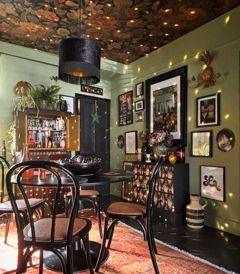 Alt Dining Room, Dark Eclectic Dining Room, Vampire Dining Room, Whimsical Goth Kitchen, Moody Maximalist Dining Room, Grunge Kitchen Aesthetic, Moody Mexican Decor, Grunge Dining Room, Whimsigoth Dining Room