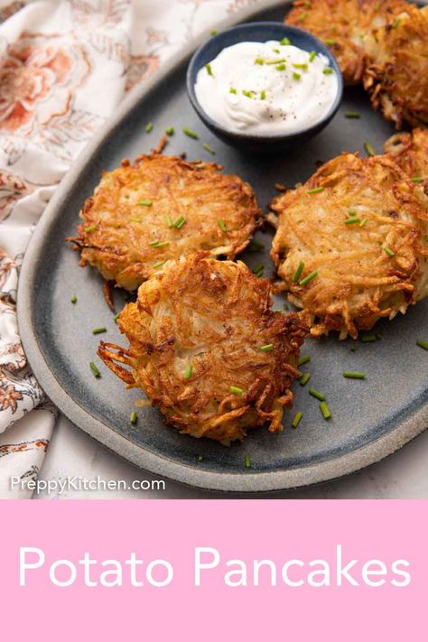 Potato Pancake Recipe Shredded, Shredded Potato Pancakes, Shredded Potatoes Recipes Breakfast, Potato Pancakes Shredded, Shredded Potatoes Recipes, Fried Shredded Potatoes, Crispy Potato Pancakes, Starchy Sides, Potato Pancakes Recipe