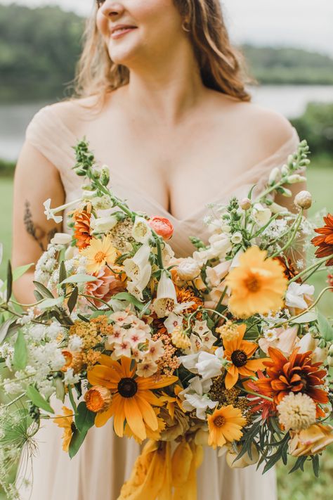 Sunflower Wedding Arrangement: Autumn Warm-Toned Bridal Bouquet Terracotta Wildflower Wedding, Eucalyptus Wedding Decor, Spring Bridal Bouquet, Marigold Wedding, Orange Bouquets, Orange Wedding Flowers, Sunflower Wedding Bouquet, Yellow Bouquets, Sunflower Bouquets