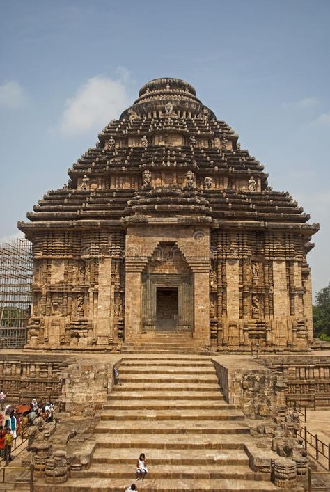 sun-temple-konarak-india-view-ancient-which-famous-its-architecture-based-different-hindu-mythology-47587246 Kornak Sun Temple, Ancient Indian Architecture Temples, Konarak Sun Temple, Hindi Architecture, Hindu Temple Architecture, Famous Architecture Buildings, Konark Temple, Kumari Kandam, Jagannatha Beautiful Images