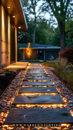 Pathway To Pool Backyards, Modern Garden Path, Home Garden Landscape Design, Lighting In Garden, Outdoor Home Lighting Ideas, Front Of House Lighting Ideas, Pathway To Pool, Landscape Pathway Ideas, Outdoor Landscape Ideas