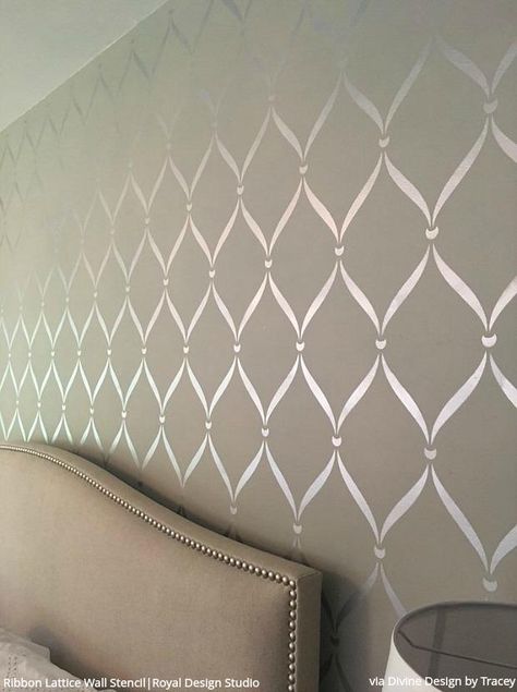 Home Walls Interior, Metallic Paints For Walls, Structural Painting Wall, Wallpaper On Walls Bedrooms, Interior Wall Texture Pattern, Stencil Designs Wall Living Room, Paint Finishes For Walls, Accent Wallpaper Wall, Paint Stencils For Walls