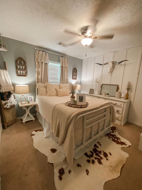 Country Girl Rooms, Western Room Ideas, Cowgirl Bedroom, Western Bedrooms, Cowgirl Room, Country Bedroom Decor, Western Bedroom Decor, Western Rooms, Western Bedroom