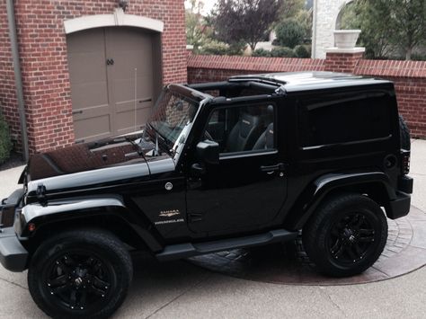 My new 2015 Jeep Wrangler Sahara. Customized a bit, special black bumpers, Pump Fuel Wheels, all chrome eliminated, 5 sets lights guards, black logo. Four Door Jeep, Black Jeeps, 2 Door Jeep, Two Door Jeep Wrangler, Black Jeep Wrangler, Jeep Sahara, Tj Wrangler, Pompe A Essence, 2015 Jeep Wrangler