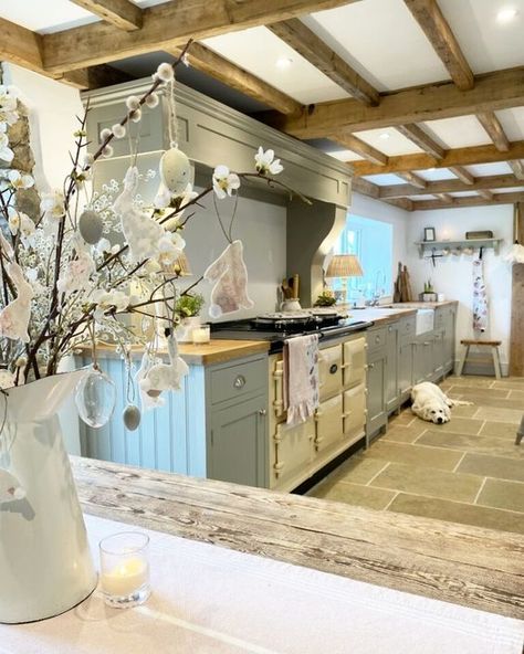 Marr House Farm – My English Country Cottage English Cottage Kitchens, Cottage Style Bedroom, English Cottage Interiors, English Country Cottages, Country Cottage Interiors, Country Cottage Kitchen, Country House Interior, Cottage Interior, Rustic Kitchen Design