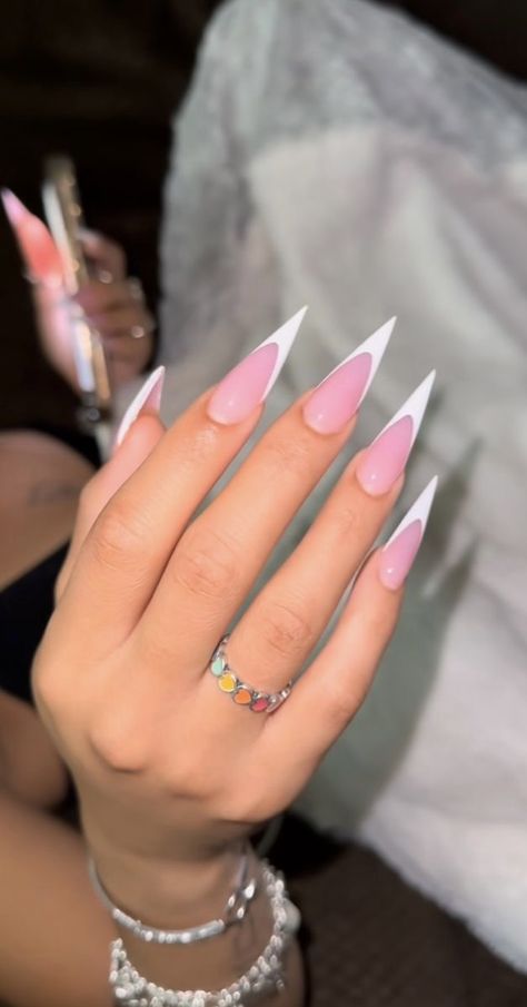 Acrylic Nails Stiletto, Stilleto Nails Designs, Short Stiletto, Drip Nails, Dope Nail Designs, Classy Acrylic Nails, Long Acrylic Nails Coffin, Acrylic Nails Coffin Pink, Long Square Acrylic Nails