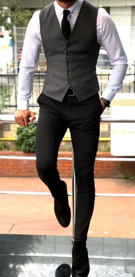 Men’s Suit With Vest, Men Vest Wedding Outfit, Black Suit With Vest Men, Black Suit With Grey Vest, Business Vest Outfits Men, Mens Fashion With Vest, Vest Outfits Men Wedding, Simple Wedding Men Outfit, Suits With Vest For Men