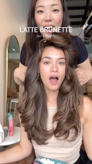 Laura Kim on Instagram: "LATTE BRUNETTE @emily_kaufman_ Highlights using no bleach colour @avedaaustralia #nobleach #lattebrunette #expensivebrunette #healthyhair #brownhair . . . 🏷️brown hair, haircut, longhair, balayage" Brunnete Hair Color, Latte Brunette, Bleach Brown Hair, Bleach Hair Color, Wedding Hair Colors, Brown Hair Looks, Brown Hair Inspo, Brunette Hair With Highlights, Brunette Balayage