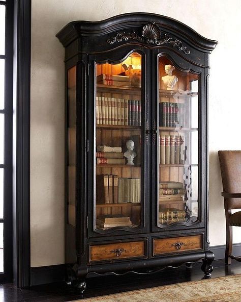 GORGEOUS!!!! Find a china hutch on craigslist, paint it black, and repurpose it into an antique book cabinet. Refurbished Furniture, Koti Diy, Muebles Shabby Chic, Book Cabinet, غرفة ملابس, Hus Inspiration, Furniture Renovation, Hem Design, Cool Ideas