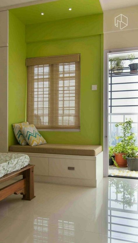 Window Seat Design, Board Wallpaper, Indian Room Decor, Indian Bedroom Decor, India Home Decor, Small House Interior, Indian Home Design, Interior Design Your Home, Living Place