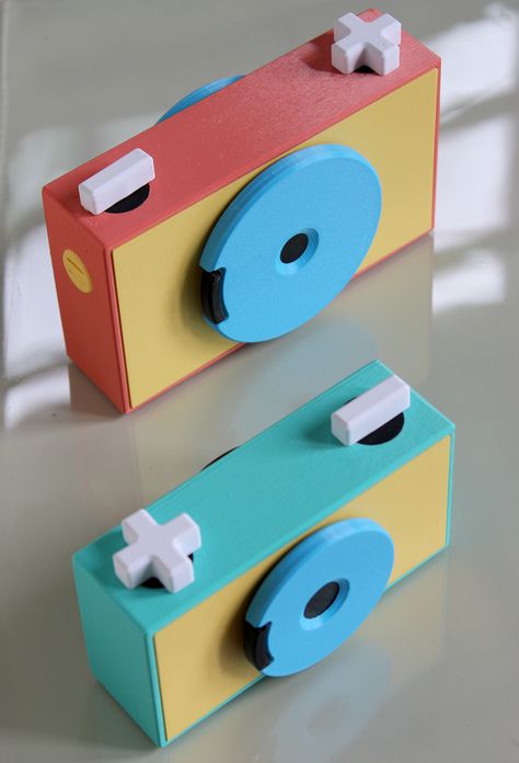 Developing A Modular Pinhole Camera - By Nils Aksnes - 35mmc Pinhole Camera Design, Wood Camera, Podcast Branding, Simple Objects, Felted Sheep, Simple Camera, Pinhole Photography, Wooden Camera, Camera Design