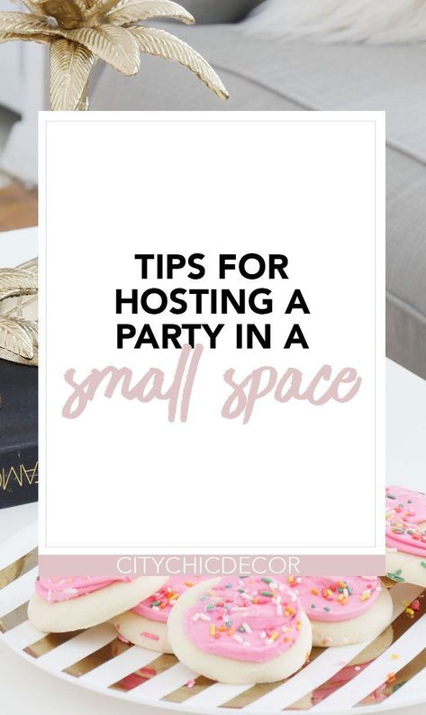 Live in a small apartment? Struggle to host parties in your small space? Learn how to host any party in your home, no matter how small it is! #dinnerpartyideas #smalllivingroomideas #smallapartmentdecorating #studioapartmentdecorating #hostingaparty Hosti Small Apartment Party, Apartment Party, Hosting Hacks, Hosting A Party, Hosting Occasions, Party Setup, Party Hacks, Personal Celebration, Small Apartment Decorating