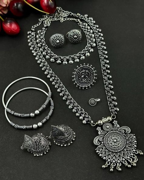 Antique silver jewelry indian