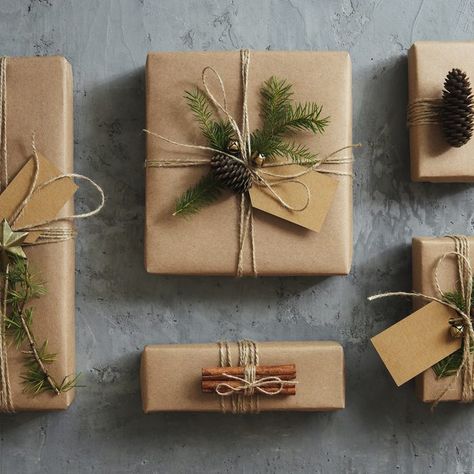 55 Gift Wrapping Ideas for 2022 — How to Wrap a Christmas Present Present Toppers Christmas, Christmas Present Wrap, Christmas Gift Wrapping Diy, Wrapping Inspiration, Christmas Easy, Christmas Gift Packaging, Christmas Wrap, Wrapping Presents, Creative Christmas Gifts