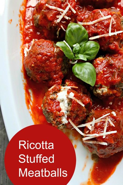 Meatballs Homemade, Ground Chicken Meatballs, Homemade Italian Meatballs, Keto Meatballs, Stuffed Meatballs, Cheese Stuffed Meatballs, Italian Comfort Food, Lamb Meatballs, Todays Menu