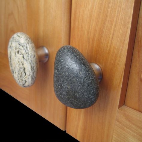 Coastal Accessories, Sea Stones, Stainless Steel Cabinets, Nature Color Palette, 아파트 인테리어, Cabinet Pulls, Beach Stones, Kitchen Makeover, Drawer Knobs