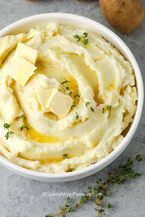 How to reheat mashed potatoes in the oven, on the stove or in the microwave. Potatoes On The Stove, Frozen Mashed Potatoes, Reheat Mashed Potatoes, Cream Cheese Mashed Potatoes, Potatoes In The Oven, Creamy Garlic Mashed Potatoes, Classic Mashed Potatoes, Baked Mashed Potatoes, Mashed Potato Cakes