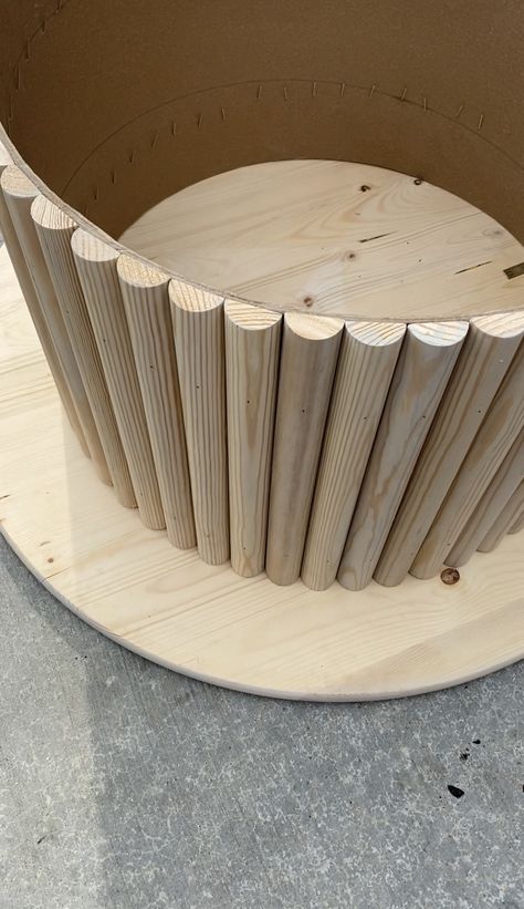 Wood Coffee Table Diy, Kursi Ban, Fluted Coffee Table, Diy Sofa Table, Dekor Diy, Diy Furniture Renovation, Diy Furniture Easy, Diy Coffee Table, Diy Home Furniture