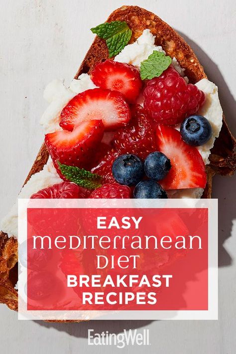 Easy Mediterranean Diet Breakfast, Mediterranean Diet Breakfast Recipes, Easy Mediterranean Diet, Mediterranean Diet Breakfast, Mediterranean Diet Food List, Breakfast Diet, Mediterranean Recipes Healthy, Recipes Mediterranean, Mediterranean Breakfast