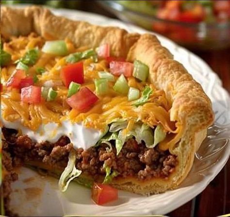 Crescent Roll Taco, Crescent Dinner Rolls, Crescent Roll Taco Bake, Crescent Roll Crust, Baked Tacos Recipe, Pillsbury Crescent, Spicy Tacos, Taco Bake, Baked Asparagus