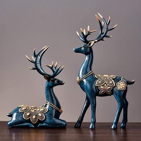 Statues For Home Decor, Christmas Deer Decorations, Reindeer Sculpture, Giraffes Statues, Reindeer Statue, Center Table Living Room, Deer Statues, Deer Decor, Elegant Couple