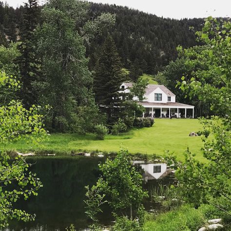 Farmhouse Pond, Montana Farmhouse, Sanctuary Home Decor, Sanctuary Home, Farmhouse Style Lighting, Montana Ranch, Tattoo Plant, Montana Homes, Dream Book