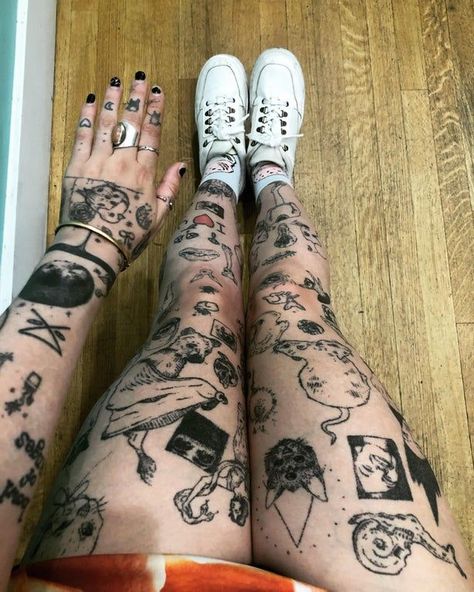 16 Tattoo, Sharpie Tattoos, 4 Tattoo, Stick N Poke Tattoo, Tattoos Geometric, Geniale Tattoos, Poke Tattoo, Badass Tattoos, Dainty Tattoos