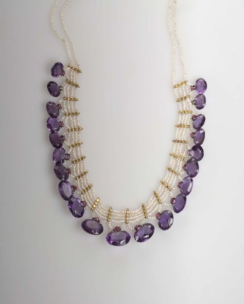 Drop Beads Necklace, Antique Jewellery Designs, Gold Jewelry Simple Necklace, Victorian Revival, Pearl Necklace Designs, Beaded Necklace Designs, Amethyst Stones, Gold Pendant Jewelry, Black Beaded Jewelry