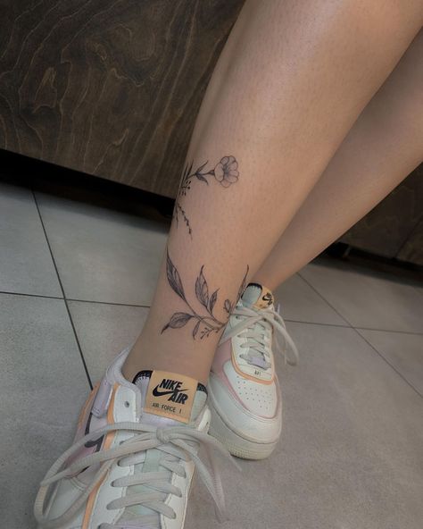 Tattoo Around Ankle Wraps, Flowers Wrapped Around Ankle Tattoo, Ankle Wrapped Tattoo, Flower Vine Ankle Tattoo, Wrap Tattoo Ankle, Floral Vine Ankle Tattoo, Ankle Tattoo Inside, Flowers Wrapped Around Leg Tattoo, Wraparound Ankle Tattoo