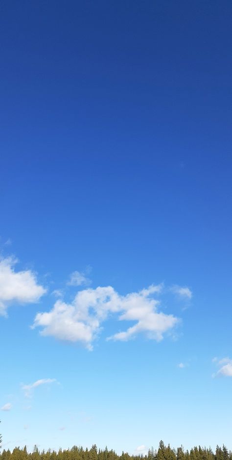 Clear blue sky phone background, screensaver, wallpaper Sky Images Hd, Clear Sky Wallpaper, Sky Background For Editing, Blue Sky Images, Hd Phone Backgrounds, Dslr Blur Background, Song Inspiration, Red Color Background, Sky Textures