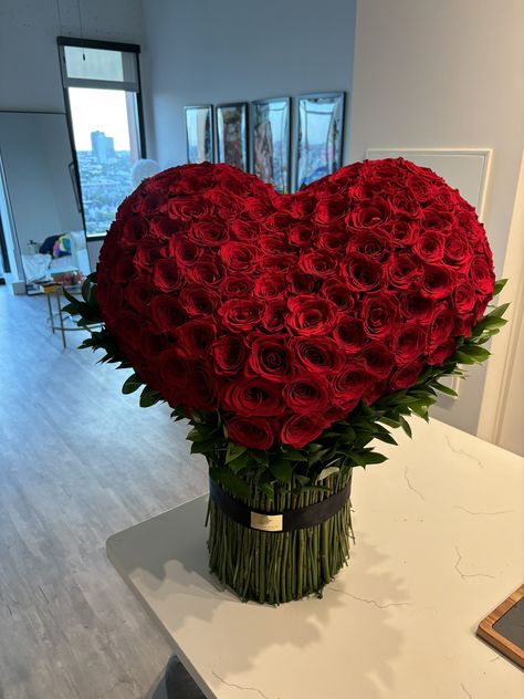 Heart Bouquet, Luxury Flower Bouquets, Box Flowers, Heart Flowers, Flower Box Gift, Boquette Flowers, Flowers Bouquet Gift, Forever Flowers, Rose Arrangements