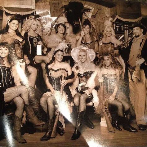 Wild West Gals at my Bachelorette party! I love these ladies <3! Deadwood Bachelorette Party, Wild West Bachelorette, Dude Ranch Bachelorette Party, Ranch Bachelorette Party, 90s Country Theme Bachelorette Party, 90s Country Bachelorette Party, Vintage Western Bachelorette, Neutral Cowboy Bachelorette, Wild West Bachelorette Party