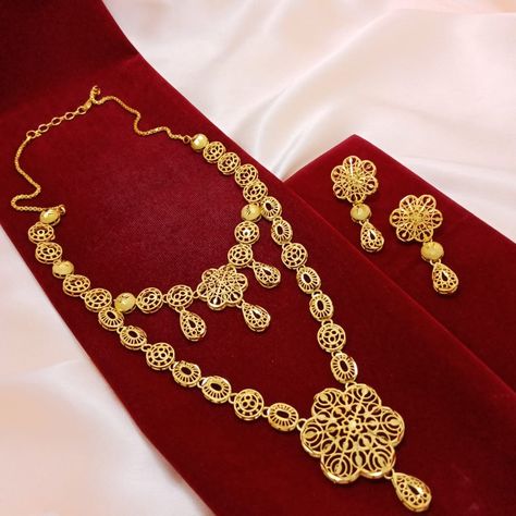 24k gold plated sets 1500+$- rupees.N ..NC97 Gold Necklace Set Turkish Design, Turkish Gold Jewelry Necklace, Turkish Design Gold Jewellery, Turkish Gold Necklace Design, Korean Jwellery, Turkish Gold Jewelry, Unique Gold Wedding Rings, Classy Jewellery, Indian Gold Necklace Designs