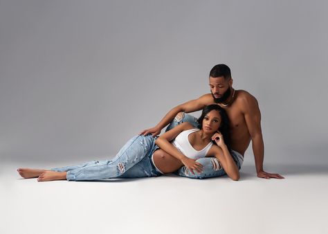 Denim maternity | NYC Maternity & Beauty Photographer Calvin Klein couples Maternity Reveal Photography, Calvin Klein Couples, Calvin Klein Photoshoot Ideas, Melanie Marie, Couple Maternity Poses, Beach Maternity Pictures, Maternity Shoot Outfit, Maternity Picture Outfits, Maternity Studio Photoshoot