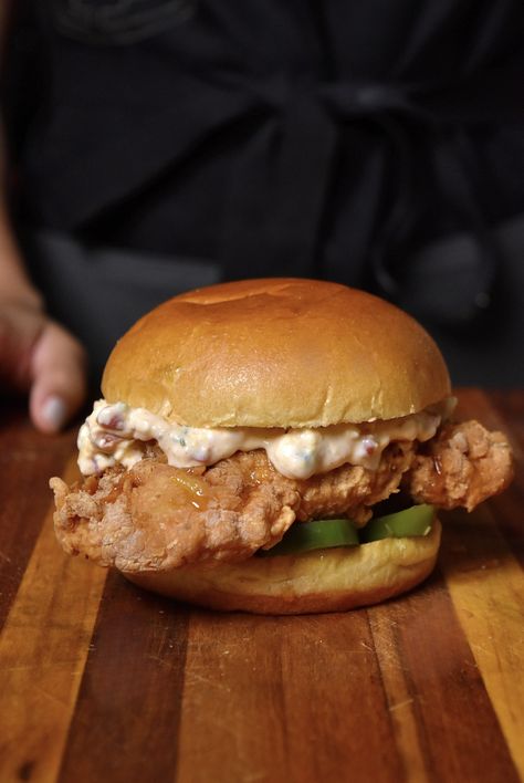 Copycat Chick-fil-a Pimento Cheese Chicken Sandwich - Sauced Up! Foods Chick Fil A Pimento Cheese Sandwich, Chick Fil A Pimento Cheese, Pimento Cheese Chicken Sandwich, Pimento Chicken Sandwich, Chick Fil A Sandwich Recipe, Chicken Tender Sauce, Pimento Cheese Chicken, Cheese Chicken Sandwich, Chicken Sandwich Sauce