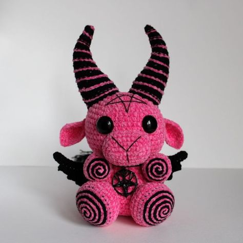 Spooky Crochet Plushies, Satanic Crochet, Baphomet Crochet Pattern Free, Crochet Stuffys, Baphomet Plush, Cute Baphomet, Christmas Goth, Dark Nursery, Creepy Gift