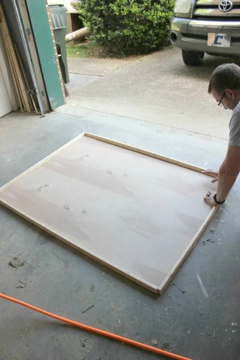 How To Make A Wooden Picture Frame, Diy Artwork Frame, How To Make Frames For Pictures, Simple Diy Projects For The Home, Diy Large Wall Frame, How To Frame Posters, Diy Huge Wall Art, Diy Picture Frames On The Wall, Diy Poster Frame