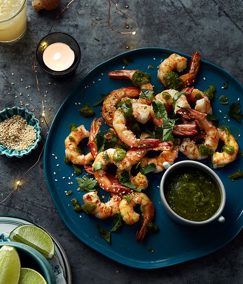 Neil Perry's king prawns with green salsa :: Gourmet Traveller Green Salsa Recipe, Birthday Feast, Neil Perry, King Prawns, Prawn Recipes, Green Salsa, Party Dishes, Recipes To Try, Salsa Recipe